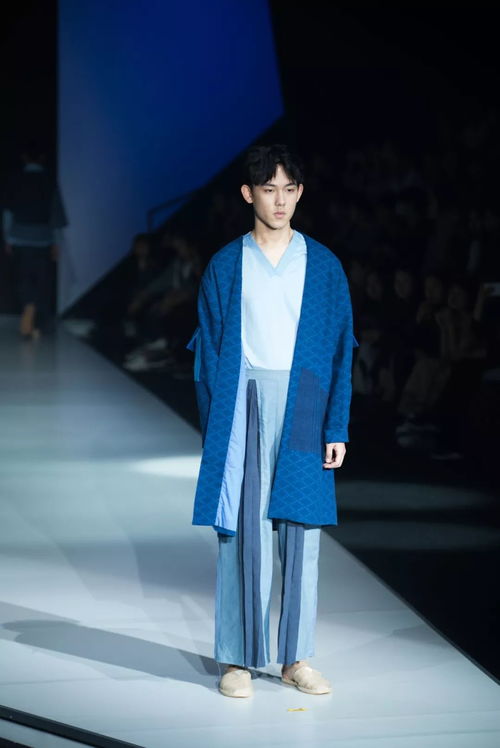 以屮之名，破而后立 2018北服时装周服饰传承与创新的毕业设计秀