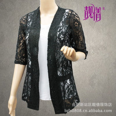 镂空美学，重塑秋冬风尚——解析中长款全镂空女式外套的独特魅力与市场潜力